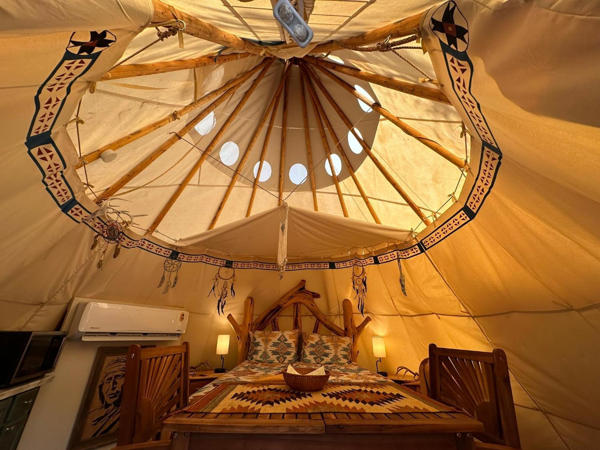 Bandera Stronghold - Cochise Tipi Extérieur photo